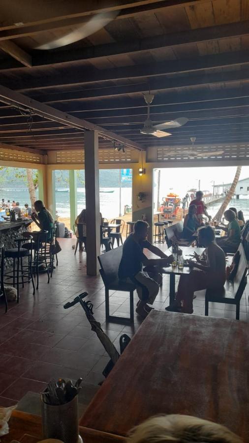 Bong'S Guesthouse M'Pai Bay Koh Rong Sanloem Buitenkant foto
